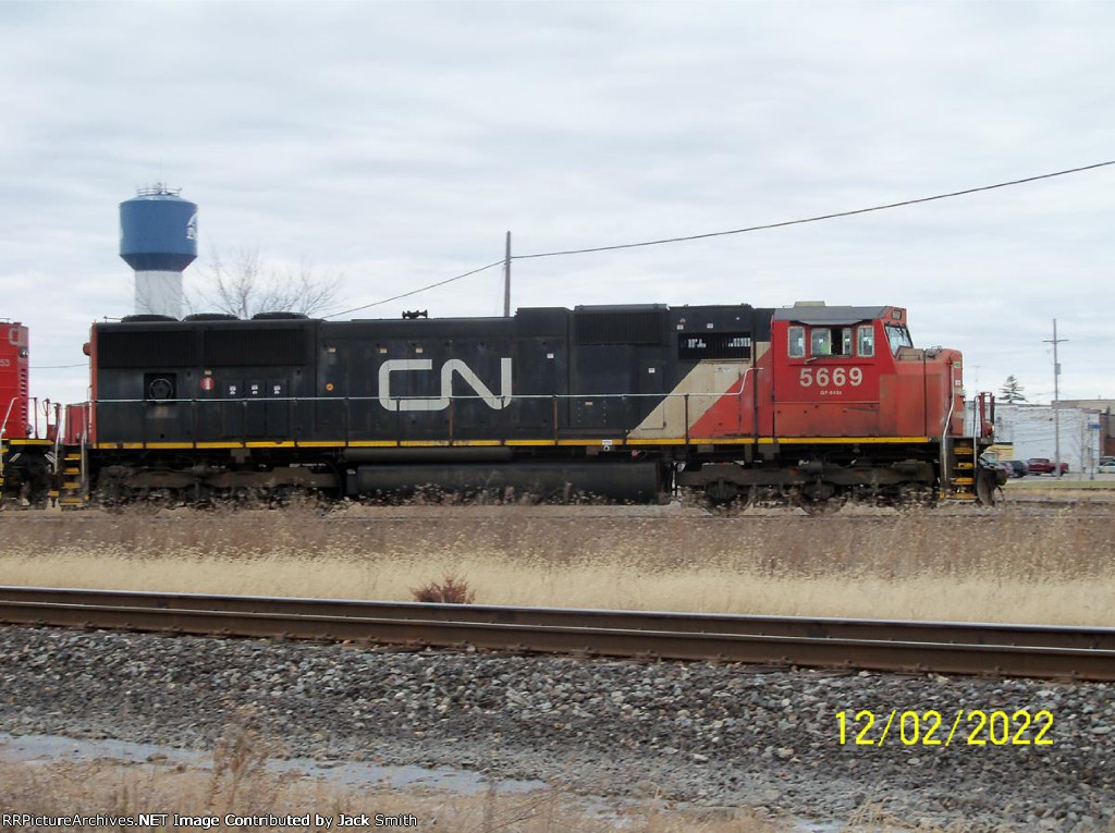 CN 5669